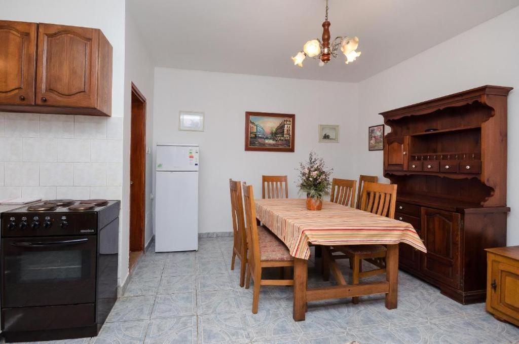 Apartments Drago 2039 Banjole Kültér fotó