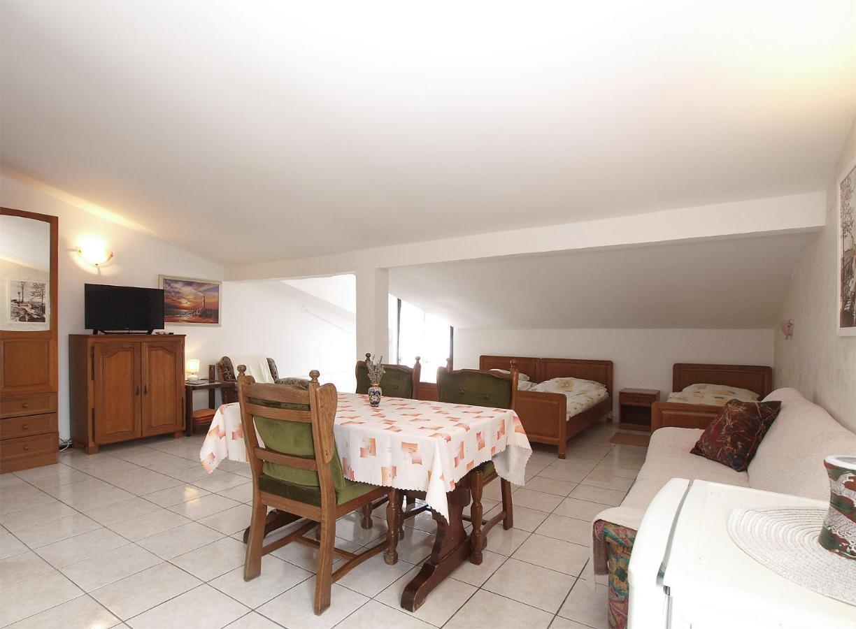 Apartments Drago 2039 Banjole Kültér fotó