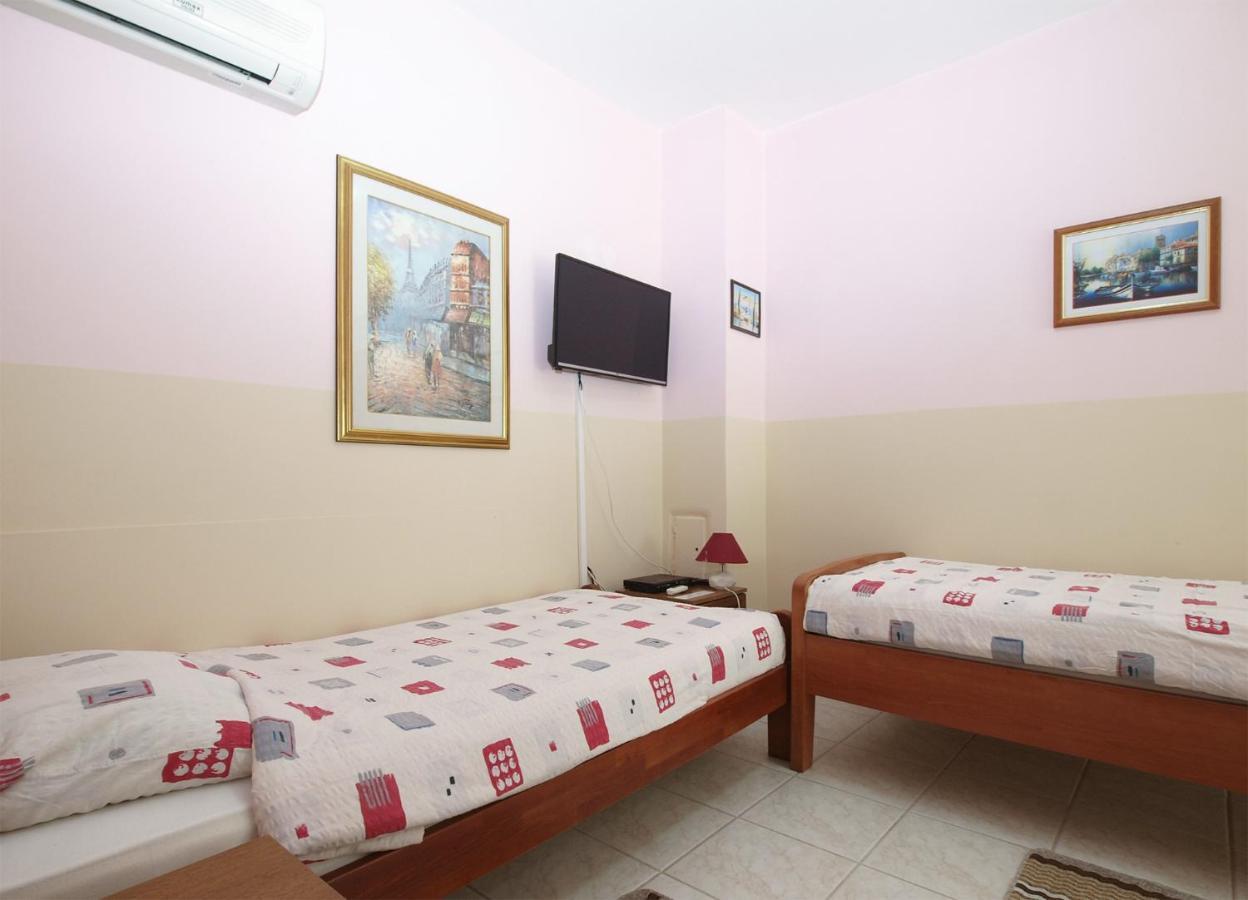 Apartments Drago 2039 Banjole Kültér fotó