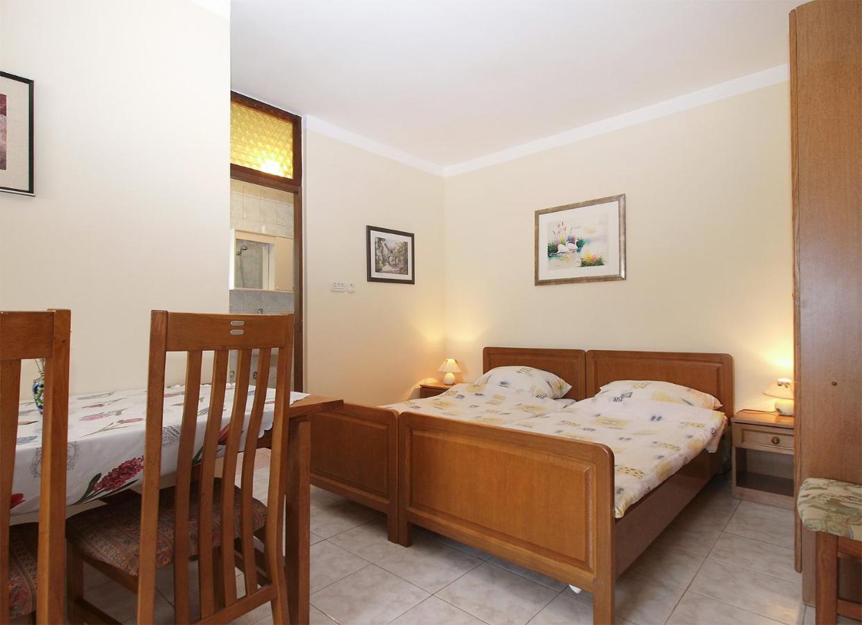 Apartments Drago 2039 Banjole Kültér fotó