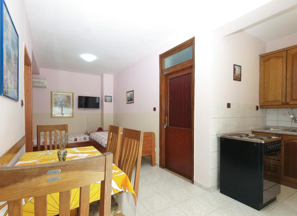 Apartments Drago 2039 Banjole Kültér fotó