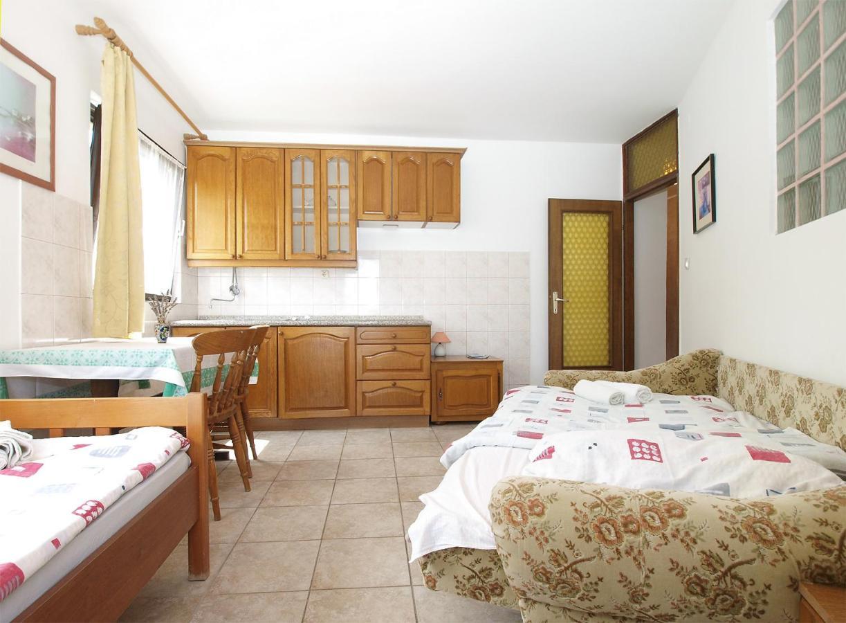 Apartments Drago 2039 Banjole Kültér fotó